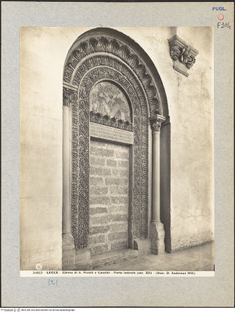 Vorderseite von Alinari [https://www.deutsche-digitale-bibliothek.de/content/lizenzen/rv-ez/] Altes Südportal - Seitenansicht, bh031288_recto. Foto.