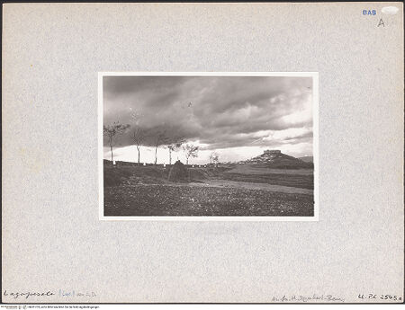 Vorderseite von Bibliotheca Hertziana [https://www.deutsche-digitale-bibliothek.de/content/lizenzen/rv-fz/] Ansicht von Südosten, bh031753_recto. Foto: Degenhart-Bauer, Hilde.