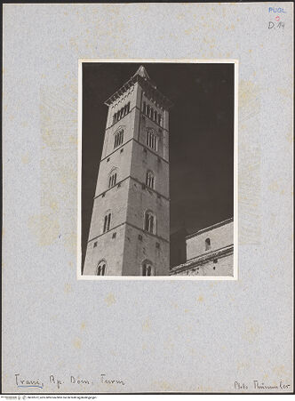 Vorderseite von Thümmler, Hans [https://www.deutsche-digitale-bibliothek.de/content/lizenzen/rv-fz/] CattedraleCampanile - Teilansicht von Südosten, bh032072_recto. Foto: Thümmler, Hans.