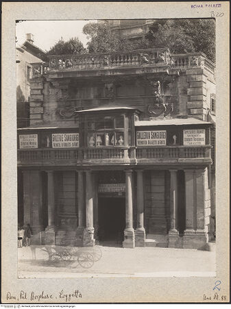 Vorderseite von Bibliotheca Hertziana [https://www.deutsche-digitale-bibliothek.de/content/lizenzen/rv-fz/] Palazzo Borghese alla Ripetta - Fassade zur Via di Ripetta mit Galleria Sangiorgi im Obergeschoss, bh035400_recto. Foto: Lindner, Paul.