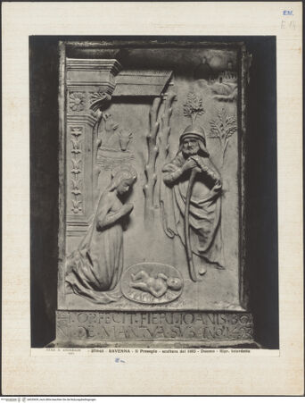 Vorderseite von Alinari [https://www.deutsche-digitale-bibliothek.de/content/lizenzen/rv-ez/] Geburt Christi - Gesamtansicht, bh035659_recto. Foto.