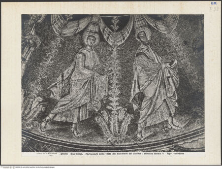 Vorderseite von Alinari [https://www.deutsche-digitale-bibliothek.de/content/lizenzen/rv-ez/] Mosaikdekoration der Kuppel, der Pendentifs und der SockelzoneMittleres Register: Apostel mit Kronen - Thomas und Paulus, bh035678_recto. Foto.