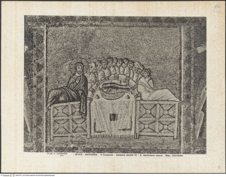 Vorderseite von Alinari [https://www.deutsche-digitale-bibliothek.de/content/lizenzen/rv-ez/] Mosaiken im LanghausEpistelseite mit männlichen HeiligenSzenen der Passion Christi: das letzte Abendmahl - Gesamtansicht, bh035781_recto. Foto.