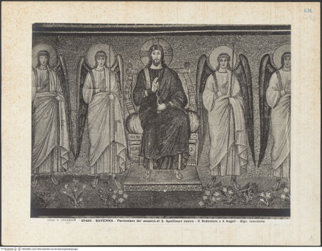 Vorderseite von Alinari [https://www.deutsche-digitale-bibliothek.de/content/lizenzen/rv-ez/] Mosaiken im LanghausEpistelseite mit männlichen HeiligenThronender Christus und Engel - Gesamtansicht, bh035802_recto. Foto.