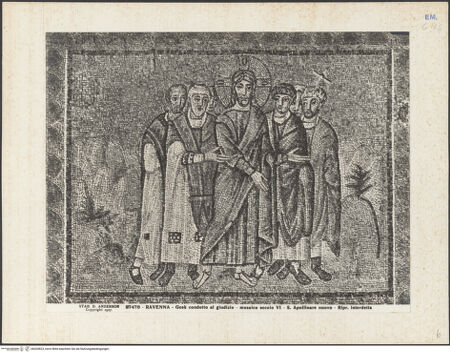 Vorderseite von Alinari [https://www.deutsche-digitale-bibliothek.de/content/lizenzen/rv-ez/] Mosaiken im LanghausEpistelseite mit männlichen HeiligenSzenen der Passion Christi: Christus wird vom einen Richter zum anderen gebracht - Gesamtansicht, bh035823_recto. Foto.