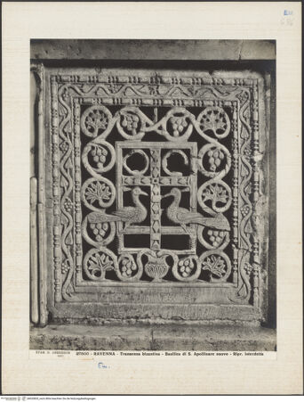 Vorderseite von Alinari [https://www.deutsche-digitale-bibliothek.de/content/lizenzen/rv-ez/] Chorschranke - Detail, bh035835_recto. Foto.