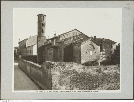 Vorderseite von Alinari [https://www.deutsche-digitale-bibliothek.de/content/lizenzen/rv-ez/] Santi Giovanni e PaoloAußenbau - Hauptkapelle, Seite und Campanile (9. Jh.), bh036455_recto. Foto.