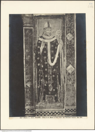 Vorderseite von Alinari [https://www.deutsche-digitale-bibliothek.de/content/lizenzen/rv-ez/] Jüngstes Gericht und Taten des Antichrists; Szenen aus dem Leben Marias; Szenen aus dem Leben ChristiNordpfeiler des Triumphbogens, Außenseite: Heiliger Bischof (Beato Rainaldo da Concorezzo) - Gesamtansicht, bh036466_recto. Foto.