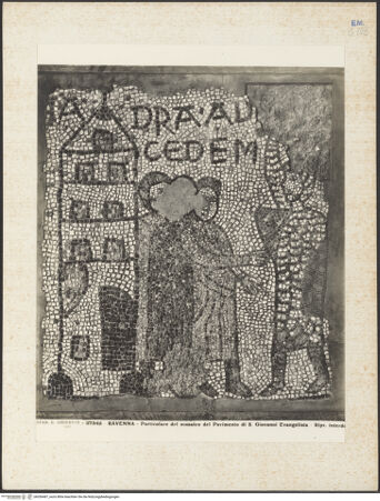 Vorderseite von Alinari [https://www.deutsche-digitale-bibliothek.de/content/lizenzen/rv-ez/] Fragmente des alten Fußbodens (Vierter Kreuzzug, Roman de Renard, Bestiarium)Der Fall von Zara - Gesamtansicht, bh036487_recto. Foto.