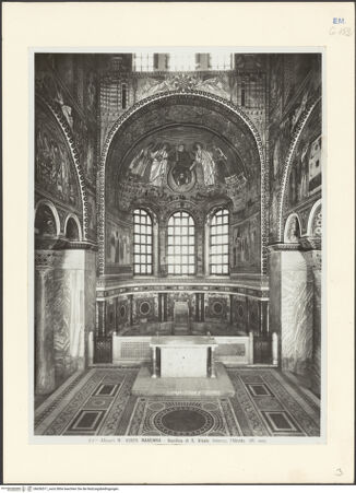 Vorderseite von Alinari [https://www.deutsche-digitale-bibliothek.de/content/lizenzen/rv-ez/] San VitaleInnenraumPresbyterium und Apsis - Apsis, bh036511_recto. Foto.