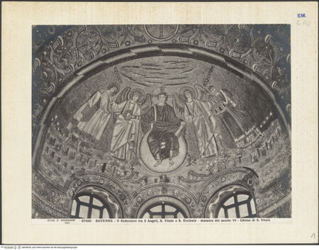 Vorderseite von Alinari [https://www.deutsche-digitale-bibliothek.de/content/lizenzen/rv-ez/] Dekoration des PresbyteriumsChristus als Kosmokrator zwischen Engeln, dem heiligen Vitalis und Bischof Ecclesius; Die Opferung von Kaiser Justinian; Die Opferung der Kaiserin TeodoraChristus als Kosmokrator zwischen Engeln, dem heiligen Vitalis und Bischof Ecclesius - Gesamtansicht, bh036530_recto. Foto.