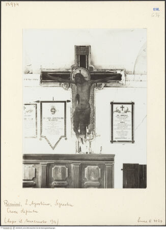 Vorderseite von ICCD [https://www.deutsche-digitale-bibliothek.de/content/lizenzen/rv-ez/] Kreuz - Gesamtansicht (vor der Restaurierung), bh036639_recto. Foto.