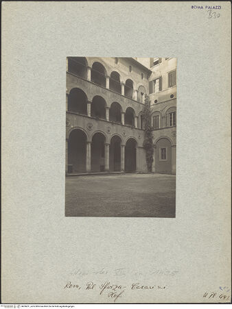 Vorderseite von Bibliotheca Hertziana [https://www.deutsche-digitale-bibliothek.de/content/lizenzen/rv-fz/] Palazzo Sforza Cesarini - , bh036811_recto. Foto: Lindner, Paul.