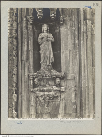 Vorderseite von Alinari [https://www.deutsche-digitale-bibliothek.de/content/lizenzen/rv-ez/] HauptportalVerkündigungsmaria - Gesamtansicht, bh046069_recto. Foto: Anderson, Domenico.