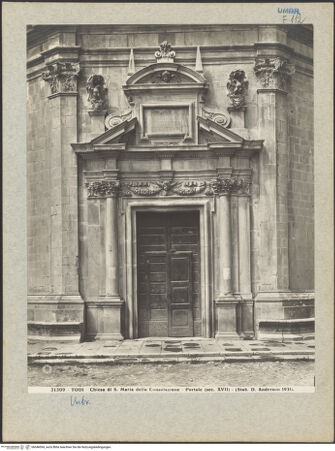 Vorderseite von Alinari [https://www.deutsche-digitale-bibliothek.de/content/lizenzen/rv-ez/] Ostportal - Gesamtansicht, bh046094_recto. Foto.