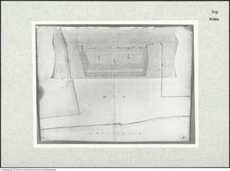 Vorderseite von unbekannt [https://www.deutsche-digitale-bibliothek.de/content/lizenzen/rv-ez/] Palazzo RealeSala dell'Estate - Innenansicht, bh047433_recto. Foto.