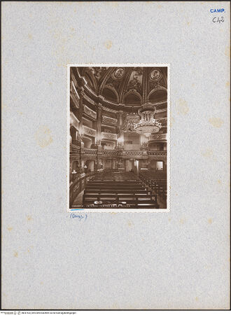 Vorderseite von unbekannt [https://www.deutsche-digitale-bibliothek.de/content/lizenzen/rv-ez/] Palazzo Reale - Innenansicht, bh047435_recto. Foto.