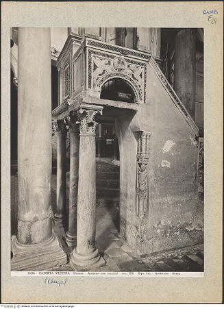 Vorderseite von Alinari [https://www.deutsche-digitale-bibliothek.de/content/lizenzen/rv-ez/] Kanzel - Seitenansicht (von Südwesten), bh048453_recto. Foto.