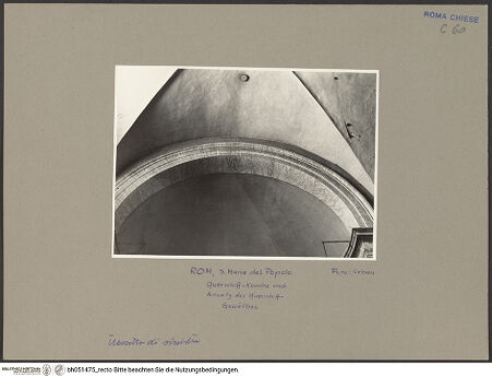 Vorderseite von unbekannt [https://www.deutsche-digitale-bibliothek.de/content/lizenzen/rv-fz/] Santa Maria del PopoloLinker nördlicher Querhausarm - Querschiff-Konche und Ansatz des Querschiff-Gewölbes, bh051475_recto. Foto: Urban, ?.