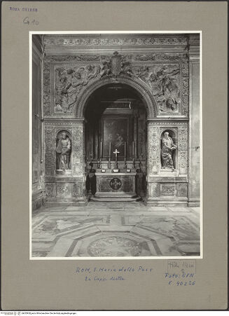 Vorderseite von ICCD [https://www.deutsche-digitale-bibliothek.de/content/lizenzen/rv-ez/] Ornamentale Dekoration - , bh053928_recto. Foto.