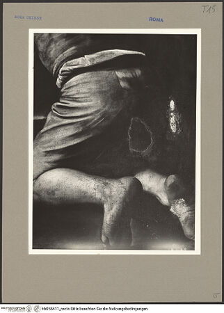 Vorderseite von ICCD [https://www.deutsche-digitale-bibliothek.de/content/lizenzen/rv-ez/] Madonna dei Pellegrini, detta 'Madonna di Loreto' - Detail: Füße des Pilgers (während der Restaurierung), bh055411_recto. Foto.