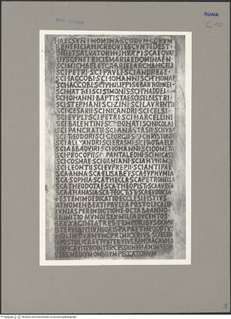 Vorderseite von ICCD [https://www.deutsche-digitale-bibliothek.de/content/lizenzen/rv-ez/] Sant'Angelo in Pescheriamittelalterliche Weiheinschrift links von der Eingangstür - , bh055550_recto. Foto.