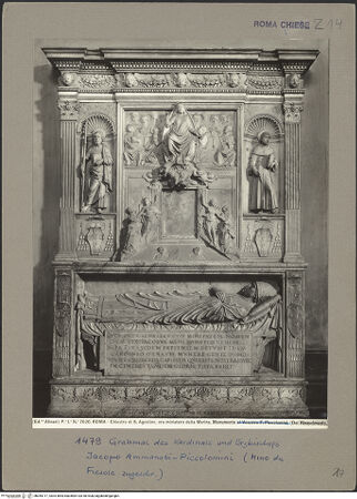 Vorderseite von Alinari [https://www.deutsche-digitale-bibliothek.de/content/lizenzen/rv-ez/] Grabmal des Kardinals Jacopo Ammanati-Piccolomini (+1479) - Gesamtansicht, bh055717_recto. Foto.
