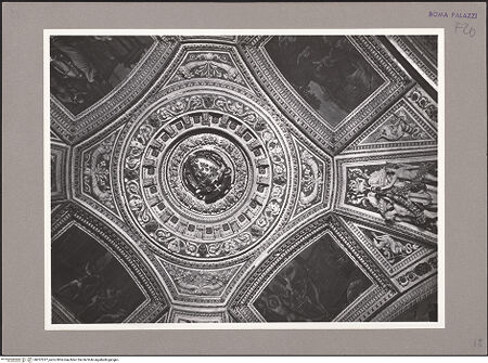 Vorderseite von ICCD [https://www.deutsche-digitale-bibliothek.de/content/lizenzen/rv-ez/] Collegio dei Neofitti & Collegio dei Catecumeni - Fassade zur Via Madonna dei Monti, bh057237_recto. Foto.