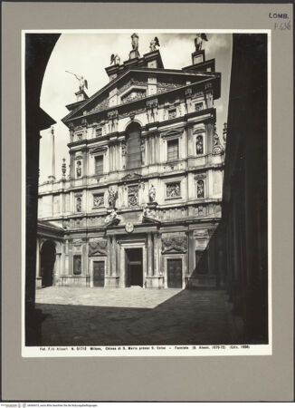 Vorderseite von Alinari [https://www.deutsche-digitale-bibliothek.de/content/lizenzen/rv-ez/] Santa Maria presso San CelsoWestfassade - Seitenansicht, bh060415_recto. Foto.