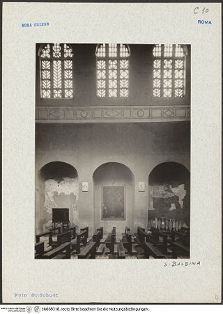 Vorderseite von unbekannt [https://www.deutsche-digitale-bibliothek.de/content/lizenzen/rv-ez/] Santa Balbina - Inneres, nördliche Wand, Detail, bh068318_recto. Foto: Schudt?, Ludwig.