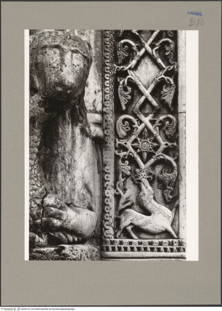 Vorderseite von Hanke (Bonn) [https://www.deutsche-digitale-bibliothek.de/content/lizenzen/rv-ez/] Seitenportal - Rechter Pfosten, Detail, bh069163_recto. Foto: Hanke, Heinz.