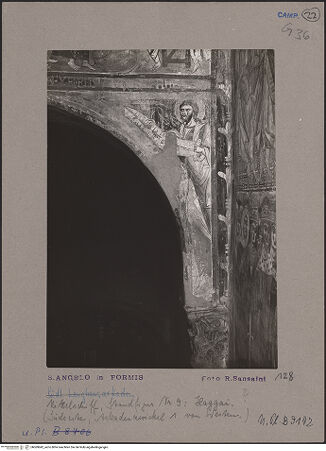 Vorderseite von Bibliotheca Hertziana [https://www.deutsche-digitale-bibliothek.de/content/lizenzen/rv-fz/] Szenen aus dem Neuen Testament und ProphetenSüdwand: Szenen aus dem Leben Christi und ProphetenArkadenzwickel: Ganzfigurige Prophetendarstellungen mit Namensbezeichnung und SpruchbandProphet Obadja - Gesamtansicht, bh069842_recto. Foto: Sansaini, Renato.