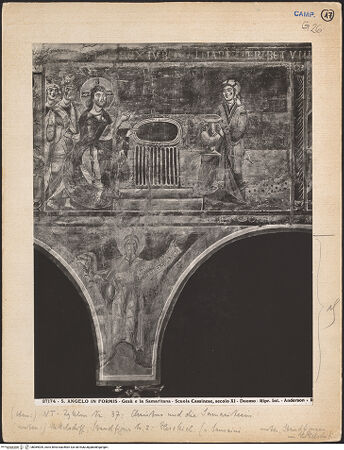 Vorderseite von Alinari [https://www.deutsche-digitale-bibliothek.de/content/lizenzen/rv-ez/] Szenen aus dem Neuen Testament und ProphetenSüdwand: Szenen aus dem Leben Christi und Propheten - Östlicher (linker) Abschnitt, Detail: Bildfeld über der 1. Säule von Osten: Jesus und die Samariterin (unteres Register) und Prophet Ezechiel (Arkadenzwickel), bh069909_recto. Foto: Anderson, Domenico.