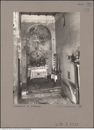 Vorderseite von Bibliotheca Hertziana [https://www.deutsche-digitale-bibliothek.de/content/lizenzen/rv-ez/] Sant'Angelo in Formis - Rechte Seitenapsis, bh069959_recto. Foto: Sansaini, Renato.