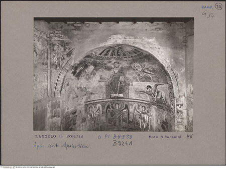 Vorderseite von Bibliotheca Hertziana [https://www.deutsche-digitale-bibliothek.de/content/lizenzen/rv-fz/] Majestas Domini mit Evangelistensymbolen, Erzengeln, Stifter und HeiligemApsiskalotte: Thronender Christus, umgeben von Evangelistensymbolen - Gesamtansicht, bh069965_recto. Foto: Sansaini, Renato.