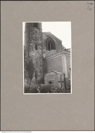 Vorderseite von Urban [https://www.deutsche-digitale-bibliothek.de/content/lizenzen/rv-ez/] Santa Maria a Marciano - Nordquerhausarm und Campanile, bh072637_recto. Foto: Urban, Thomas.