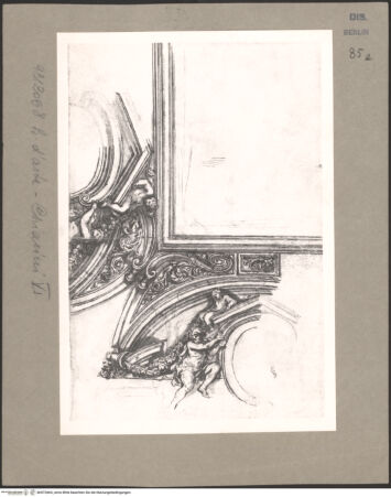 Vorderseite von Kunstbibliothek Berlin [https://www.deutsche-digitale-bibliothek.de/content/lizenzen/rv-ez/] Entwurf für die Stuckdekoration der Sala di Saturno im Palazzo Pitti in Florenz - , bh072664_recto. Foto.