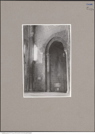 Vorderseite von Urban [https://www.deutsche-digitale-bibliothek.de/content/lizenzen/rv-ez/] DuomoSüdseitenschiff - Südquerhausarm und Südseitenschiff von Nordosten, bh072732_recto. Foto: Urban, Thomas.