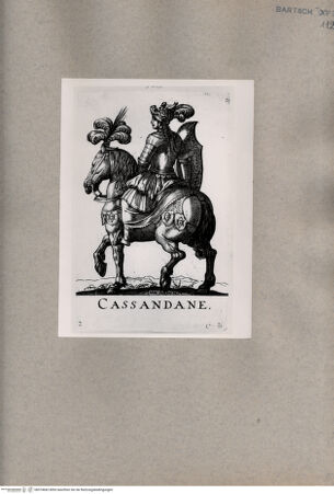 Vorderseite von  [http://creativecommons.org/publicdomain/mark/1.0/] Kassandane - , bh074842. Foto.