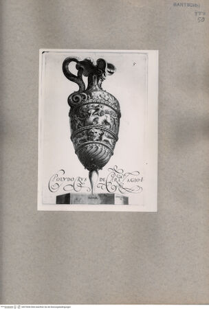 Vorderseite von  [http://creativecommons.org/publicdomain/mark/1.0/] Die Vase - , bh075056. Foto.