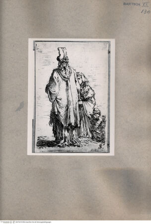 Vorderseite von  [http://creativecommons.org/publicdomain/mark/1.0/] Eine orientalisch anmutende Person von hinten - , bh076418. Foto.