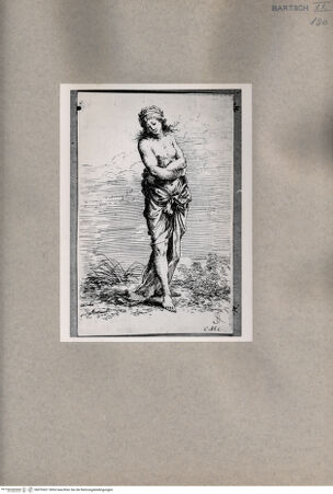 Vorderseite von  [http://creativecommons.org/publicdomain/mark/1.0/] Eine halbnackte junge Frau - , bh076421. Foto.