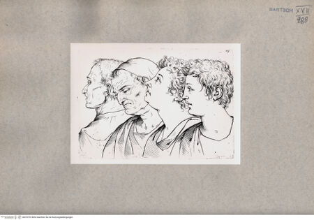 Vorderseite von  [http://creativecommons.org/publicdomain/mark/1.0/] Vier Männer in unterschiedlichem Alter - , bh078755. Foto.