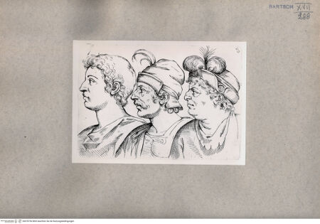 Vorderseite von  [http://creativecommons.org/publicdomain/mark/1.0/] Drei Männer im Profil - , bh078756. Foto.