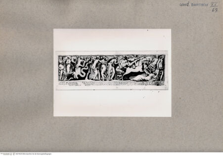 Vorderseite von  [http://creativecommons.org/publicdomain/mark/1.0/] Fries - , bh079629. Foto.