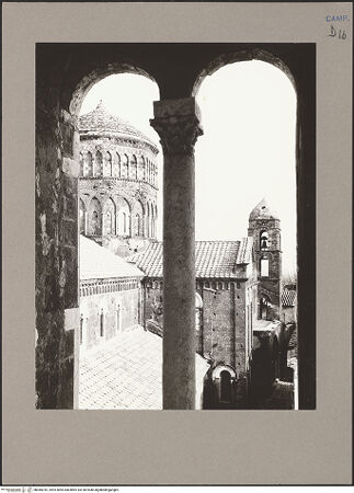 Vorderseite von Hutzel, Max [https://www.deutsche-digitale-bibliothek.de/content/lizenzen/rv-ez/] DuomoVierung und Kuppel - Ansicht von Südwesten, bh085016_recto. Foto: Hutzel, Max.