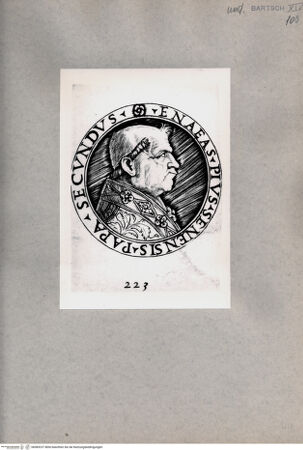 Vorderseite von Bibliotheca Hertziana [http://creativecommons.org/publicdomain/mark/1.0/] Pius II. - , bh085237. Foto.