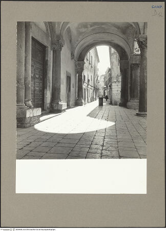 Vorderseite von Hutzel, Max [https://www.deutsche-digitale-bibliothek.de/content/lizenzen/rv-ez/] Duomo - Innenansicht von Norden, bh085688_recto. Foto: Hutzel, Max.