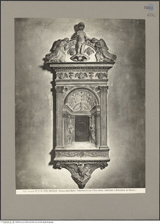 Vorderseite von Alinari [https://www.deutsche-digitale-bibliothek.de/content/lizenzen/rv-ez/] Tabernakel - Gesamtansicht, bh086333_recto. Foto.