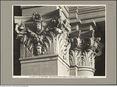 Vorderseite von Alinari [https://www.deutsche-digitale-bibliothek.de/content/lizenzen/rv-ez/] KapitelleKapitell des Rechten (nördlichen) Pfeilers des Atriums - Teilansicht, bh086341_recto. Foto.